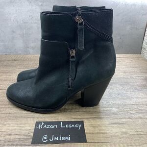 Vince Camuto~Women’s~”Hinnegan”~Black Leather Ankle Booties~Size 9M